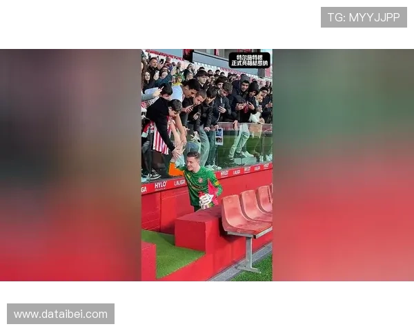 32岁巴萨旧将帕科宣布正式退役 32岁巴萨旧将帕科宣布正式退役